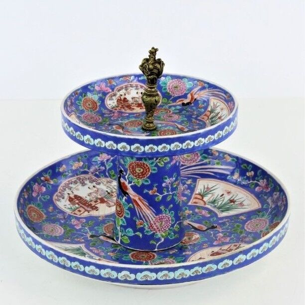Japanese kutani ware from the Meji period
As this is an assembled serving tray it is a unique piece
Decorated with pheasants amongst flower branches, the cartouches with figures and landscapes, Total height 29 cm, diameter 36 cm, Meji period
🟢 For sale
 #vintage #retro #cool #vintageaccesories #design #tray #assembledtray #lavislydecorated #kutani #japanesekutani #japanesenart #colourful #oriental #ornamentaltray #decoration #interior #decor #homedecor #homeideasdecor #livingroomdecor #interiordesign #interiorstyling #vintageinteriorstyling #sustainabledesign #handpainted #japanesetray #mejiperiod #vintageshop #largevase #vintagedealer
