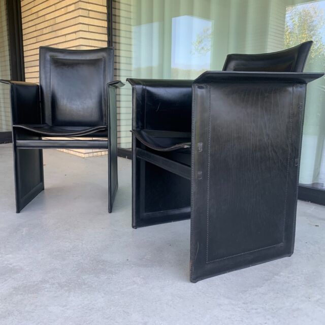 Korium armchairs by Mattéo Grassi for Arrben
Black leather armchairs with curved armrests 
60 cm wide, 47 cm deep and cm high. Seat height 44 cm.
Elegant Italian design
🟢 For sale
#vintagefurniture #design #iconicdesign #Italy #Italiandesign #vintagedesign #midcentury #70sinterior #Arrben #madeinitaly #vintageinspiration #leatherarmchair #seat #chair #armchair #armstoel #fauteuil #decoration #interior #decor #homedecor #homedecors #interiors #interiordesign #interiorstyling #vintageinteriorstyling #interiorinspiration #interiorideas #designinspiration