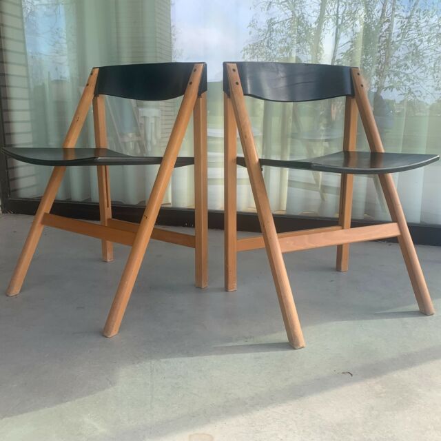 Folding Chairs by Hyllinge Mobler
Danish design from the 70s in plywood
43,5 cm wide, 43 cm deep, 76 cm high, seat height 48 cm
🔴 Sold
#vintitch #vintage #retro #cool #design #timelessdesign #vintagefurniture #70s #wood #plywood #chair #foldingchair #vouwstoel #chaisepliante #HyllingeMobler #minimalism #classy #exclusive #midcentury #Danish #Demark #Danishdesign #Scandinaviandesign #homedecor #homedecors #interior #interiorstyling #vintageinteriorstyling #sustainabledesign #forsale